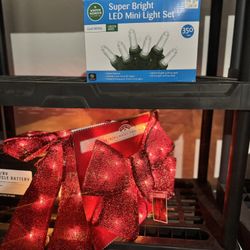 Bows And Lights Brand New 