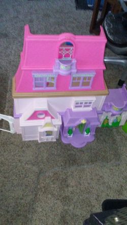 Fisher price dollhouse