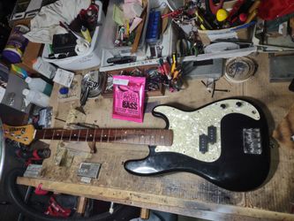 90's Hamer Slammer Bass Guitar EXC* mini fret-level setup Spa perfect soon 239