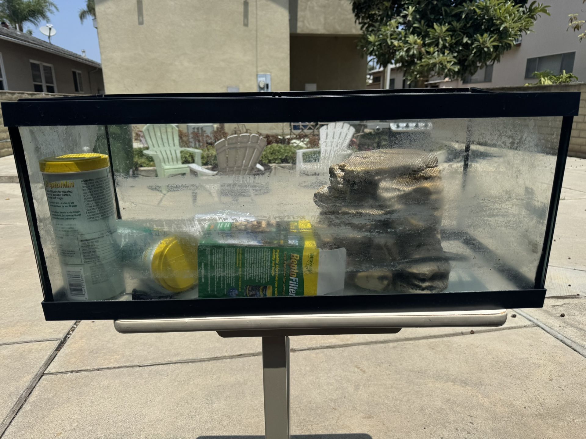 Reptile/Turtle Tank Setup – Filter, Heater, Food Included