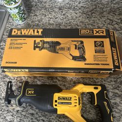 Dewalt Reciprocating Saw DCS382B