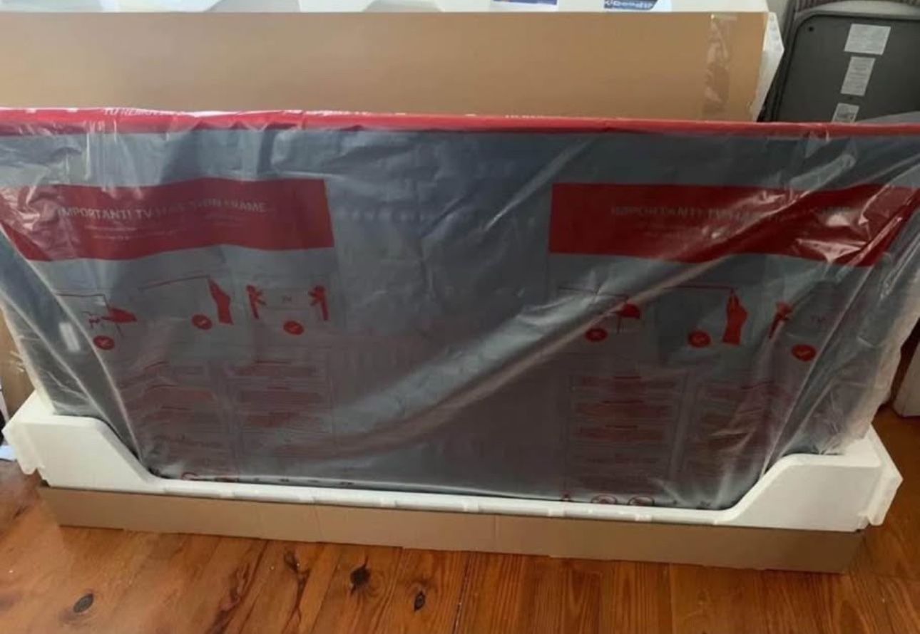 Vizio 75” Smart 4K TVs Brand NEW