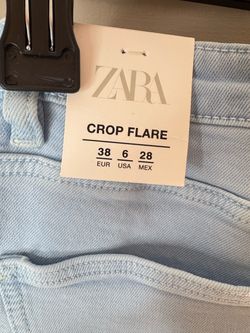 Zara Crop Flare Jeans Size 6