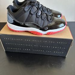 Jordan Retro 11 Low Bred (Sz 12)