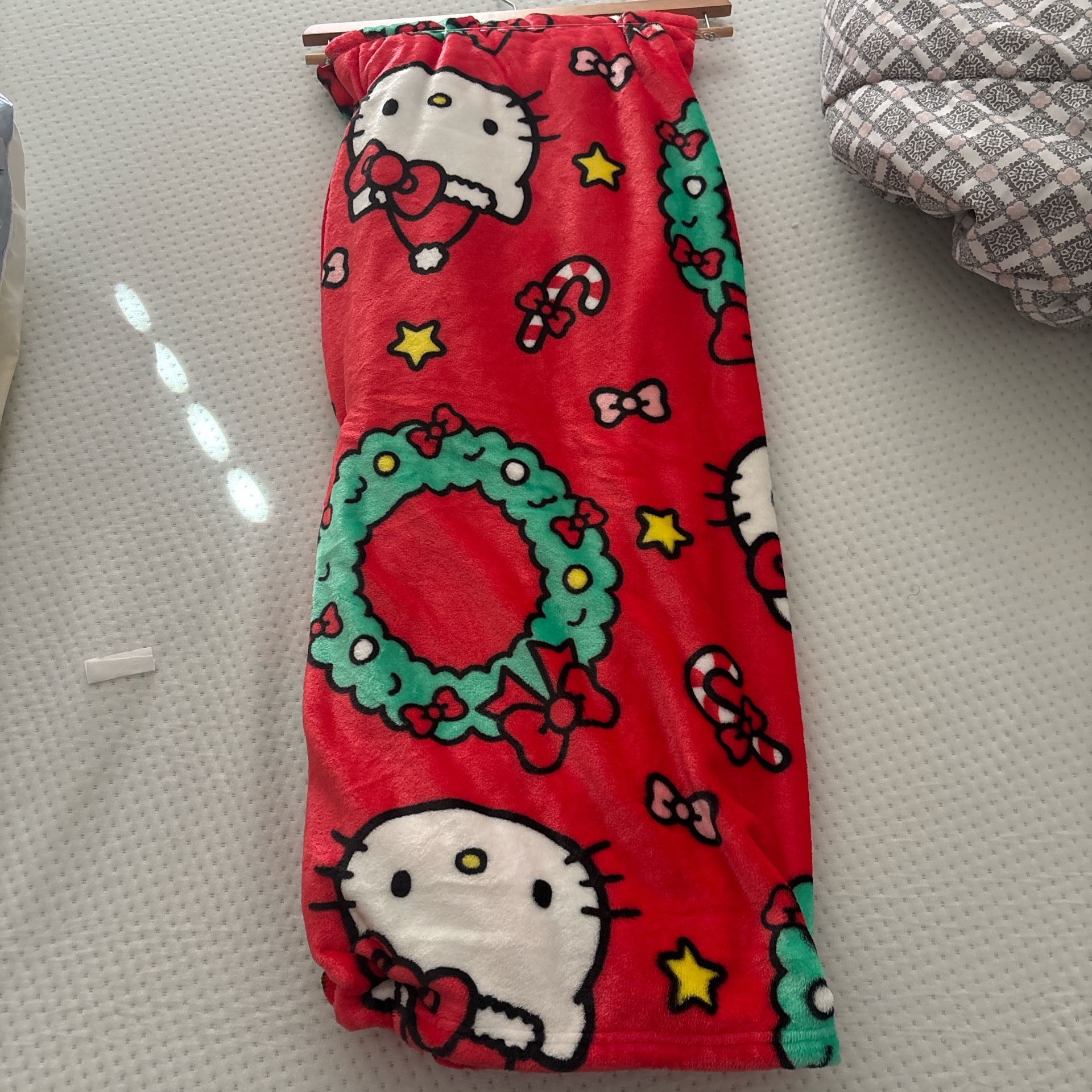 Hello Kitty Christmas Throw Blanket