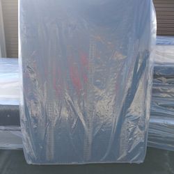 New Full Size Mattress And Box Spring