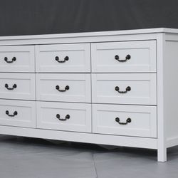 Brand New White 9-Drawer Dresser – Great Deal!