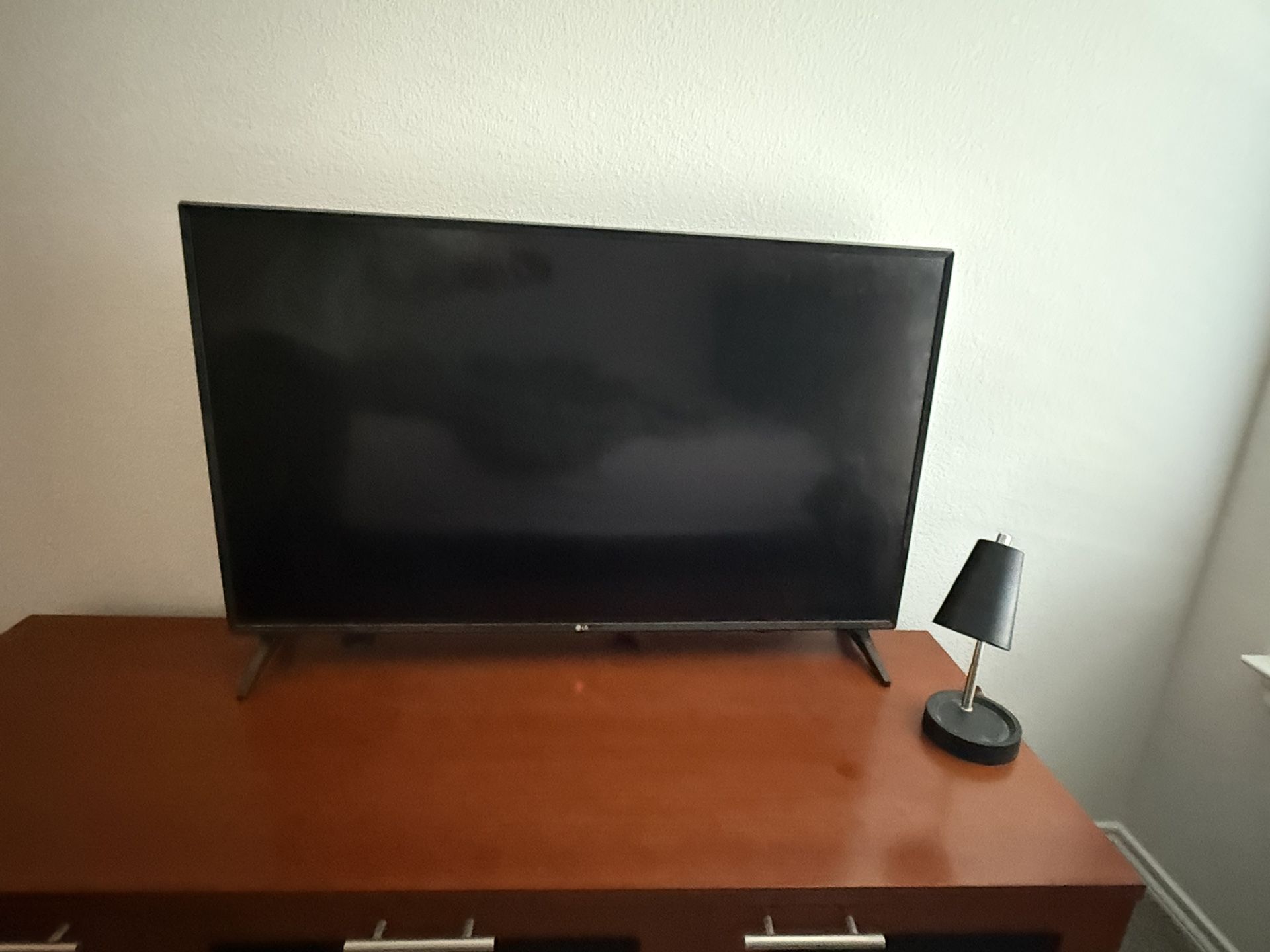 65” LG Smart TV