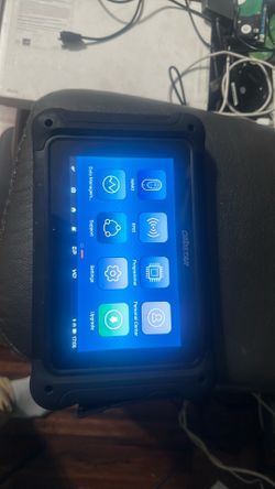 Motorcycle and car key programmer and diagnostic tool
