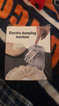 Electric dumpling machine