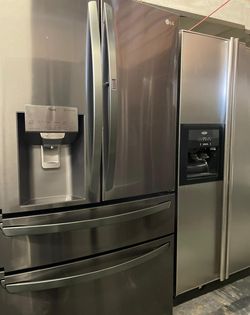 LG 4-Door Black Stainless Fridge

