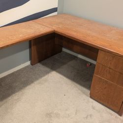 Wooden Corner Desk