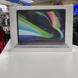 MacBook Pro 13” 2022 M2 NEW!!