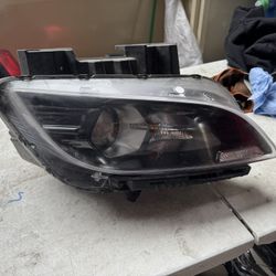 Hyundai Kona Right Headlight Oem