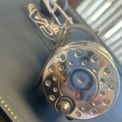 Maxel Hybrid 20   ( Not Avet , Shimano, Penn , Daiwa)