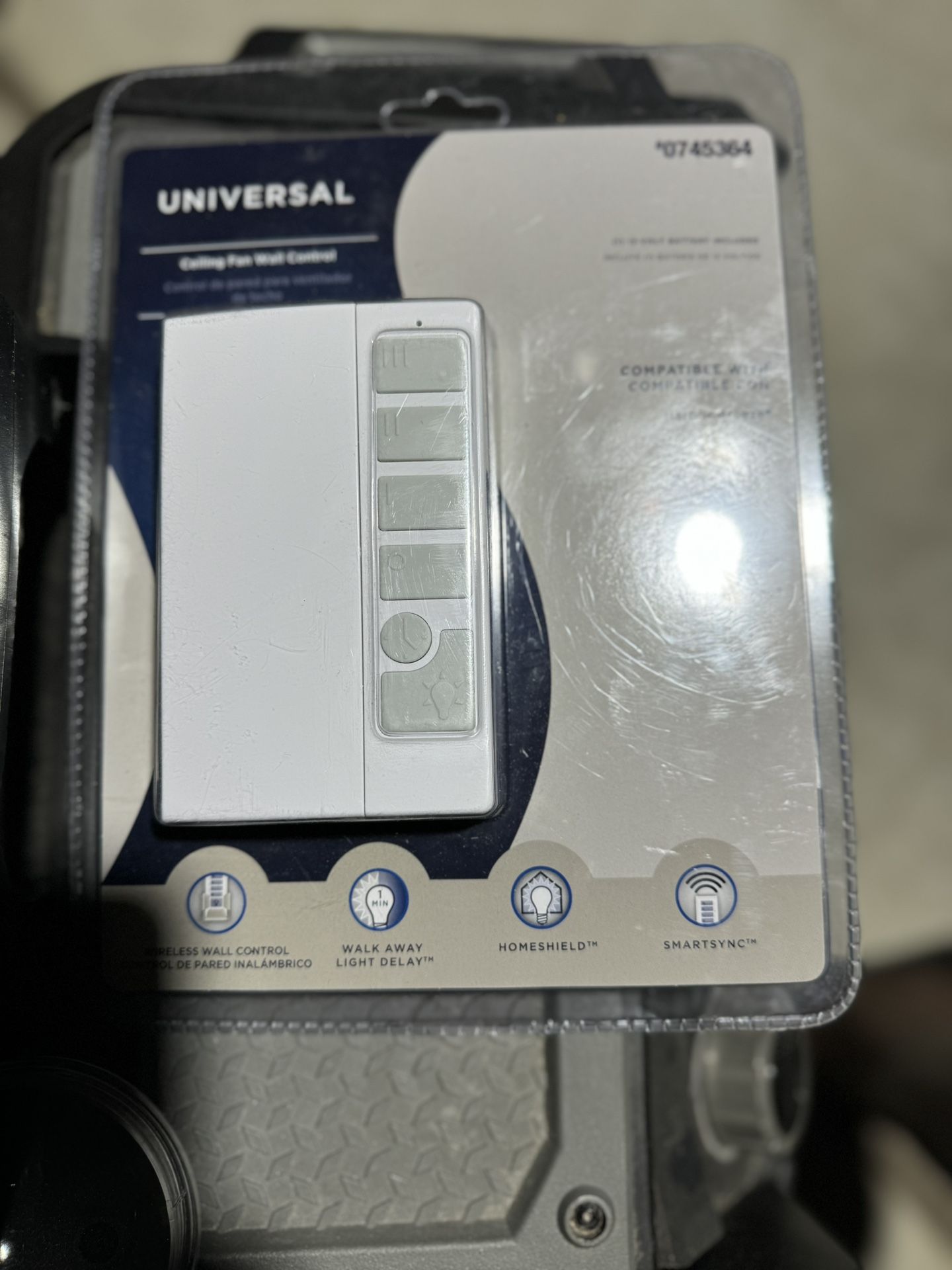 Harbor Breeze 0745365 Universal Ceiling Fan Wall Control & Remote Control