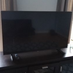 Hisense 43"
