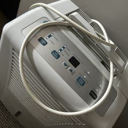 Dehumidifier 