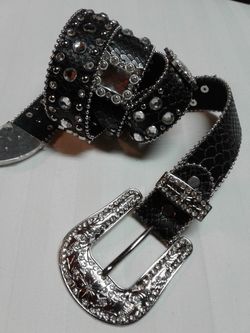 Leather belt
