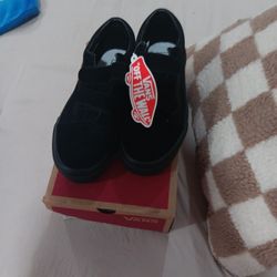 Vans Size 2 Black New