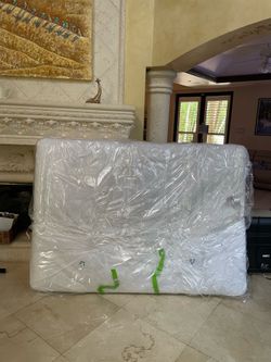 MATTRESS (size FULL) $50