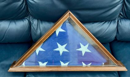 Military Flag Display Case with Folded Flag
