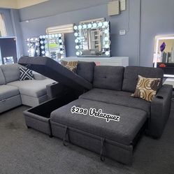 ✅️✅️Convertible Sectional
Reversible Convertible Sectional W/Cup Holders & Storage✅️✅️