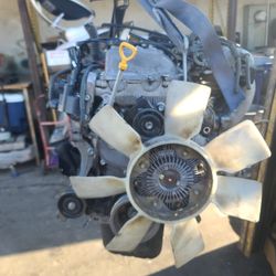 Used Eng Of Tacoma 2.4 From 1999