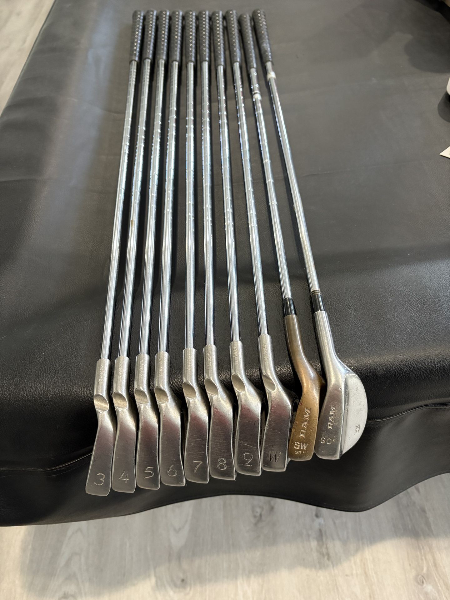 Ping I3 Irons 3-per. 2 Wedges