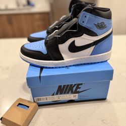 Jordan 1 Retro High OG UNC Toe Size 8