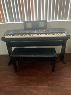 Yamaha Portable Grand