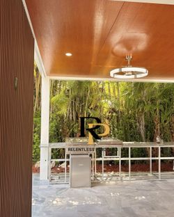 Custom Pergolas, Patio Covers, Decks, Screen Enclosures