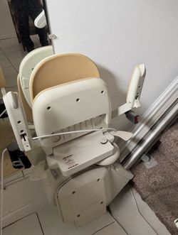Stairlift Chair- Acorn Superglide 130 T700