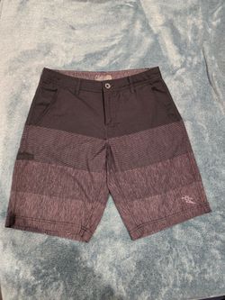 Mens hybrid collection shorts size 32