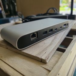Elgato Thunderbolt 3 Docking Station - Silver (10DAA4101)