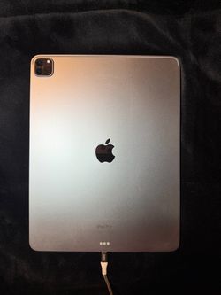 iPad Pro (12.9-inch) (6th generation) 1TB