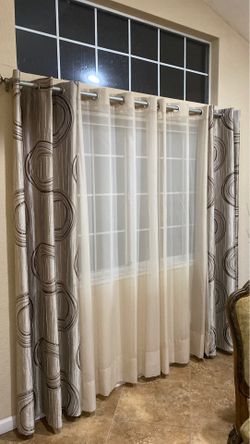 Curtain