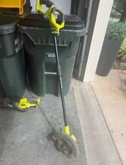 Ryobi tools need batteries