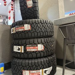 35x1250R20 LT Tires - Gomas 