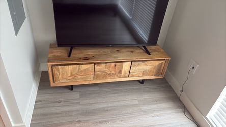 Solid Wood TV Stand