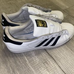 Adidas Superstars 