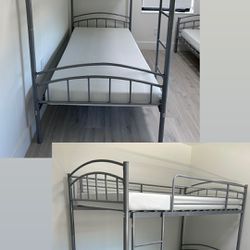 Bunk Bed + Colchones 