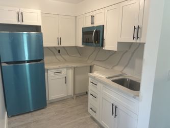 Kitchen & Slabs for Sale 