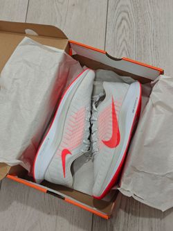 NEW Nike Pegasus turbo 2 size 9 mens running shoes