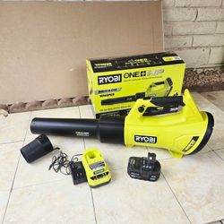RYOBI 18V HP Brushless Whisper Series Leaf Blower KIT 450CFM