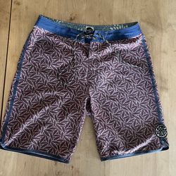 Ripcurl Board Shorts Men’s 32 Good Condition