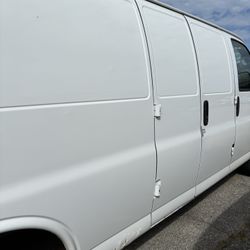 2012 Chevrolet Express Cargo Van 2500 