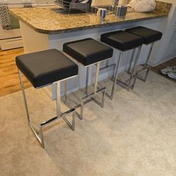 Bar Stools 