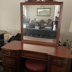 Antique bed And Vanity