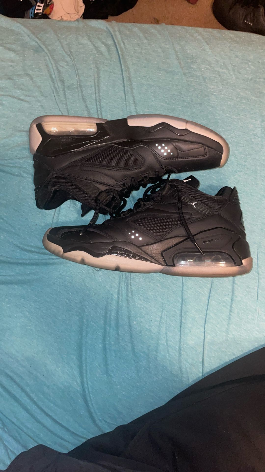 Air Jordan Point Lane “Black Ice”